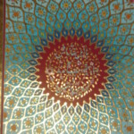 تصویری نزدیک از صفحه کتاب خروج تورات